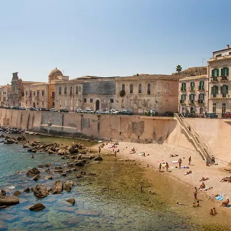 Palazzo Spagna 시라쿠사