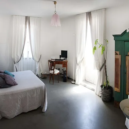 Palazzo Spagna Holiday home *