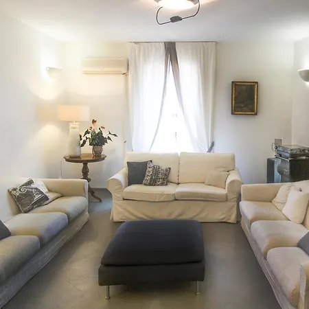 Palazzo Spagna Holiday home Syracuse