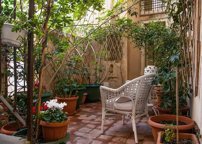 Palazzo Spagna * 시라쿠사